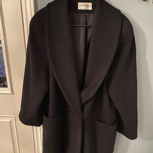 Forecaster of Boston Women’s Black Wool Mid length coat sz 16